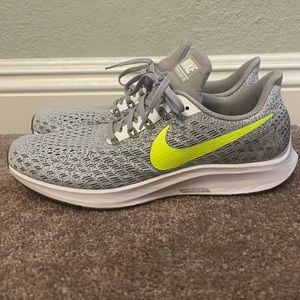 Nike Zoom Pegasus 35 Size 9.5